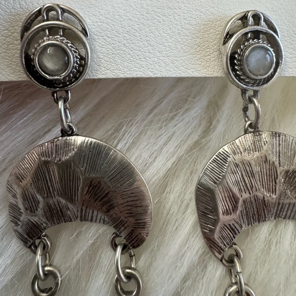Free People Back To Brooklyn Dangle Silver Tone Boho Earrings - Picture 6 of 12